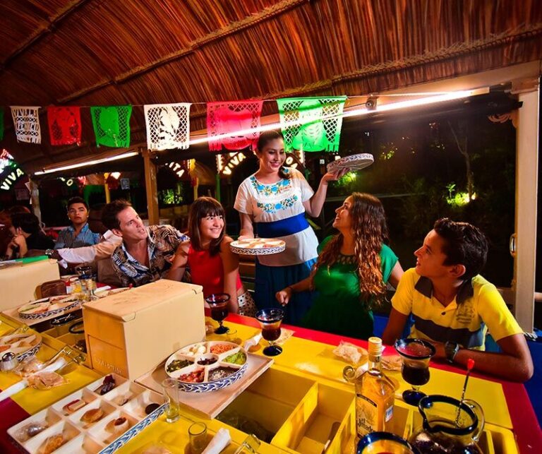 Jantar Xoximilco Cancun